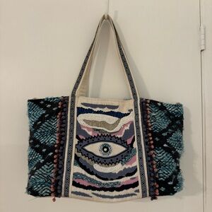 AMERICA AND BEYOND TRAVEL/BEACH BAG